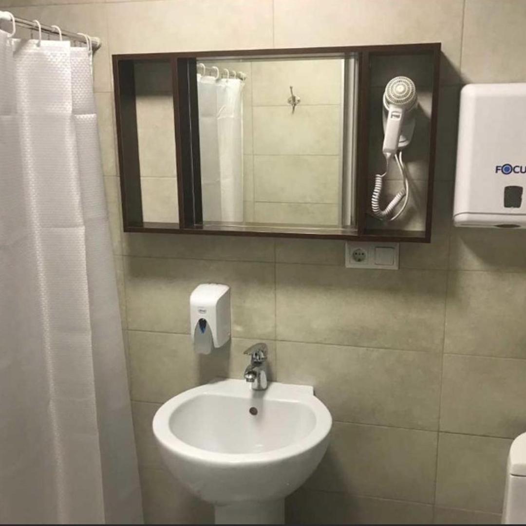 Scary Hostel Тбилиси Экстерьер фото