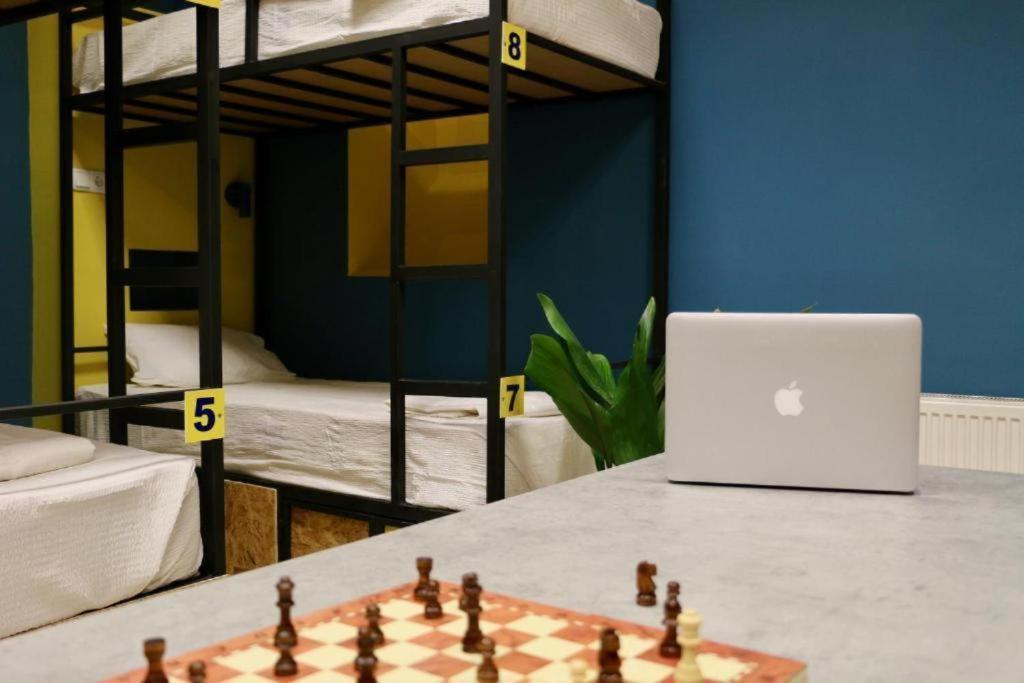 Scary Hostel Тбилиси Экстерьер фото